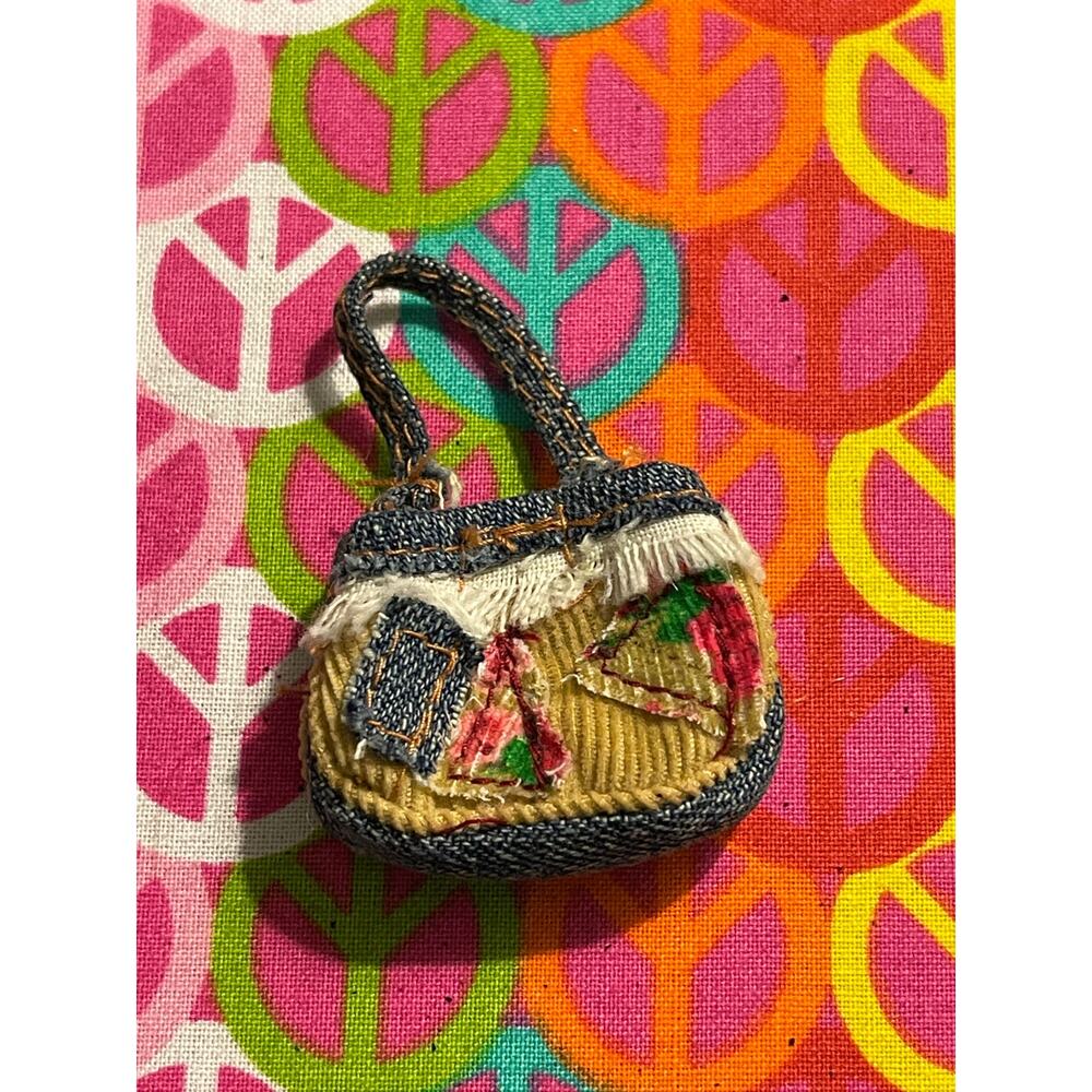 Bratz Doll Yasmin funk out denim purse Tiny Treasures